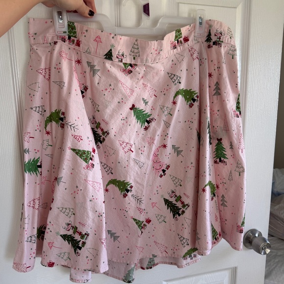 Retrolicious Pink & Christmas Tree Skater Skirt 3X - Picture 3 of 7